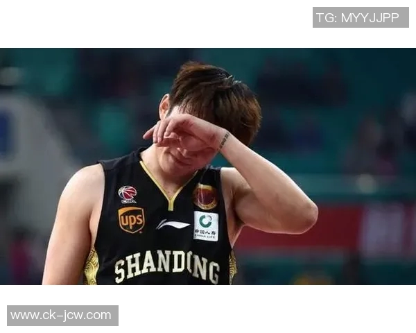 31分摘下全明星MVP!小丁:1万元奖金建个群发红包 31分摘下全明星MVP!小丁:1万元奖金建个群发红包