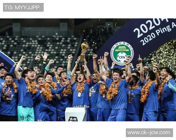 99个头版回顾2021体坛大事——那些令人难忘的瞬间 99个头版回顾2021体坛大事——那些令人难忘的瞬间