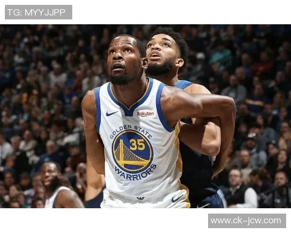 从第三节被打爆到锁死双外,北京仅用这一招扭转战局 从第三节被打爆到锁死双外,北京仅用这一招扭转战局