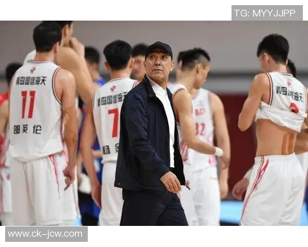 新疆路在何方?年轻人尚显稚嫩本赛季要靠他们 新疆路在何方?年轻人尚显稚嫩本赛季要靠他们