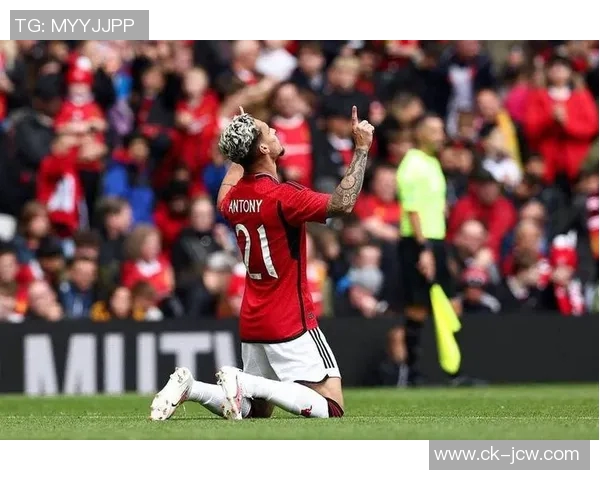 曼联与贝蒂斯的佣金纠纷：一场关于安东尼经纪人费用的博弈